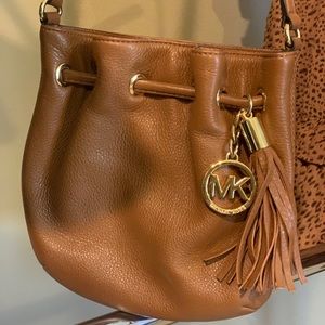Authentic Michael Kors crossbody